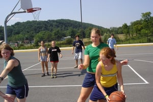 Basketball-at-SMA-Summer-Camps-for-Teens