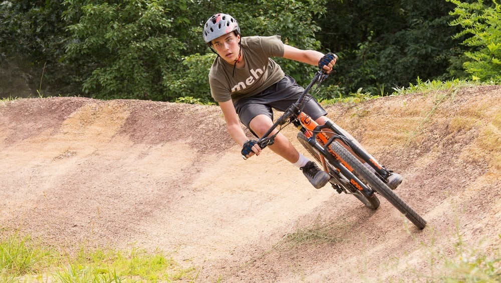 Mountain-bike-teen-camp
