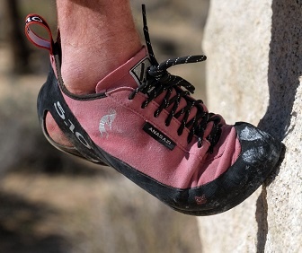 Rock-Climbing-Camps-1.jpg