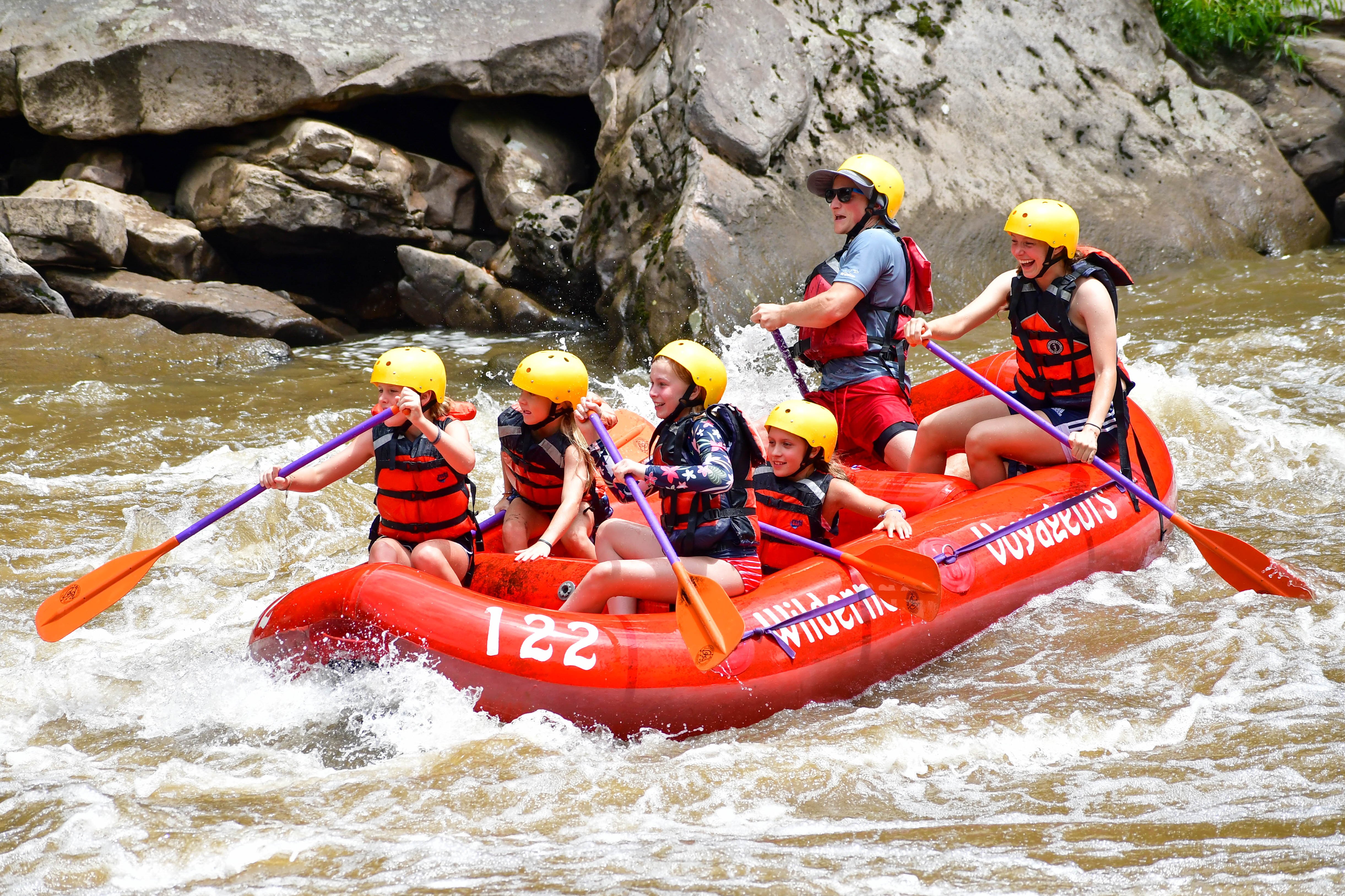 What-water-rafting-teen-summer-camp (4)