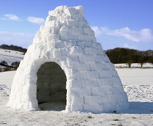 summer-camp-for-teenagers-snow-fort.jpg