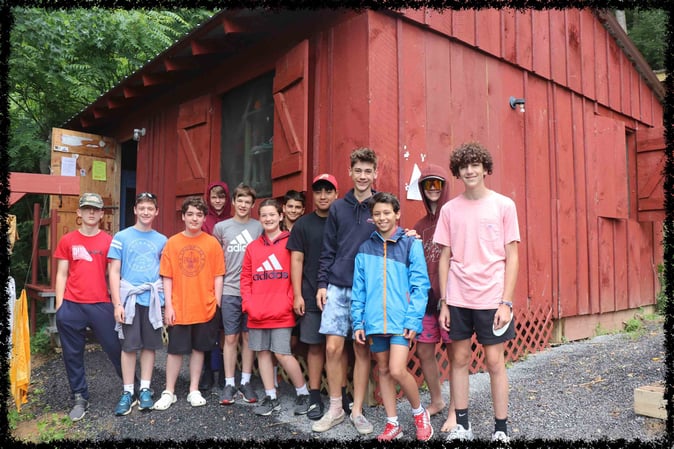 A group of Teen Summer Campers pose for a group picture
