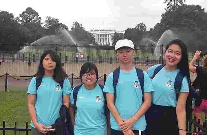 Picture of 4 international Campers 