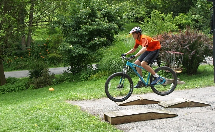 mnt-biking-camps