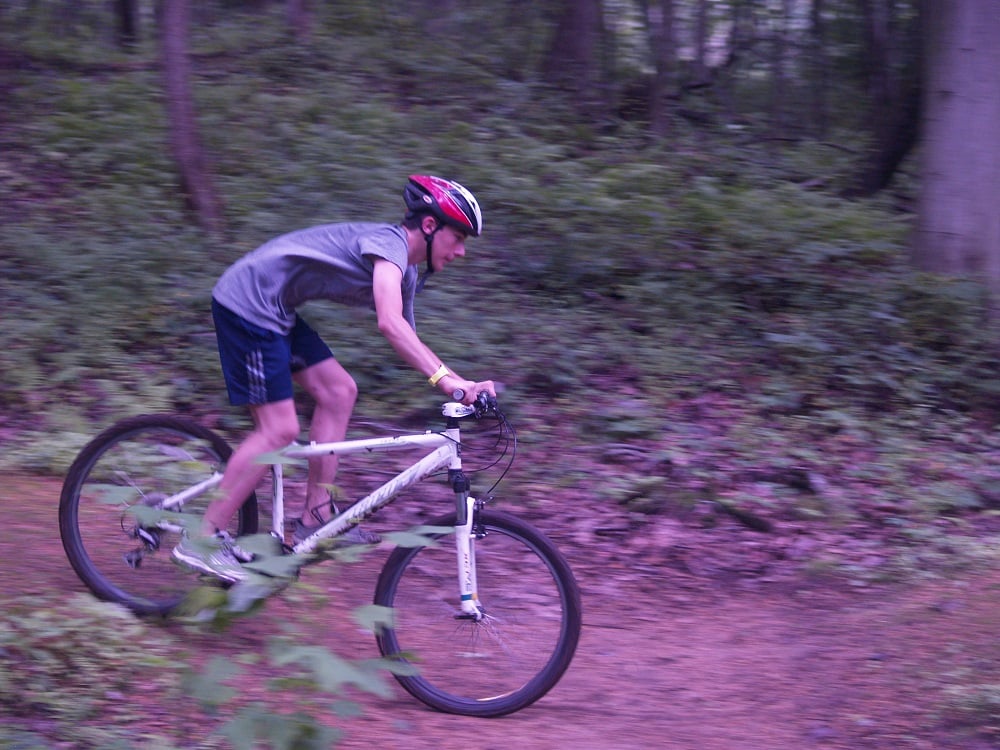 Pro Tips for Better Body Position When Mountain Biking