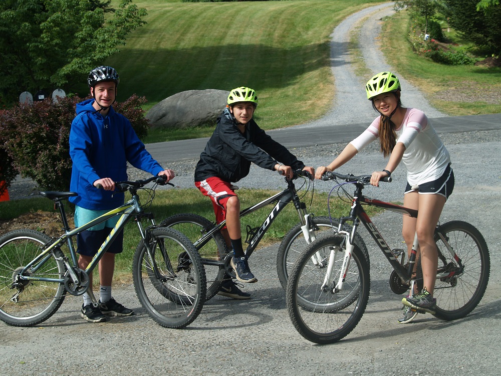 mountain-biking-summer-camps-for-teenagers-1