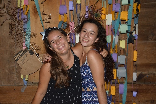 teen-horseback-riding-summer-camp